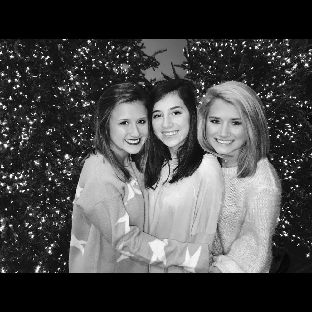 Meet your Posher, Laura